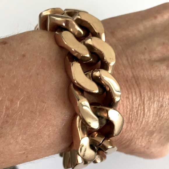 🔮RESERVED ( please do not purchase)🔮AMBER SKEATS chunky 24K gold Bracelet - Picture 4 of 5